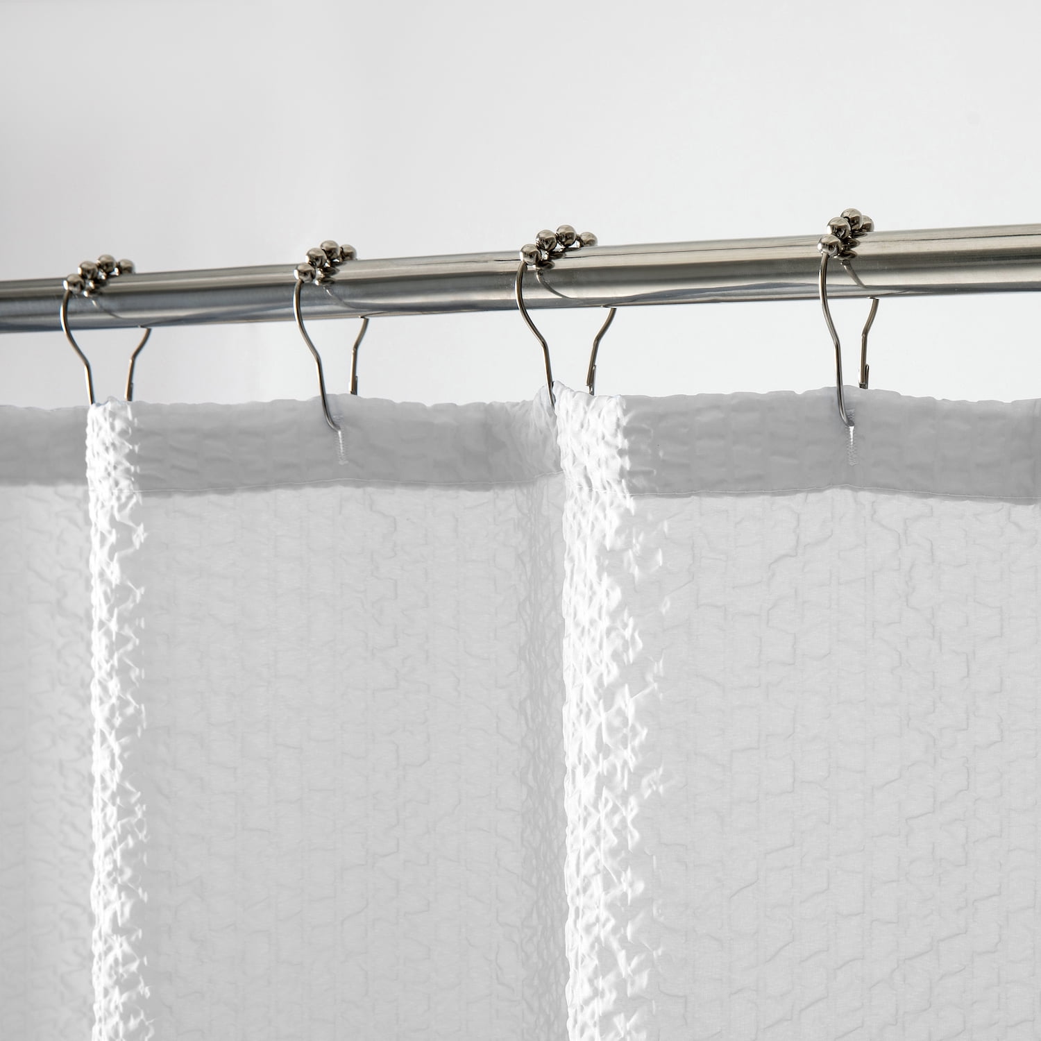 Dainty Home Tranquility White Embossed Seersucker Polyester Shower Curtain, 70 x 72