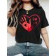 thumbnail image 1 of Camiseta de cuello redondo con estampado "Feliz Día de San Valentín" para mujer. Camiseta informal de punto, ligera y transpirable, ideal para todas las estaciones y para practicar deportes., 1 of 5