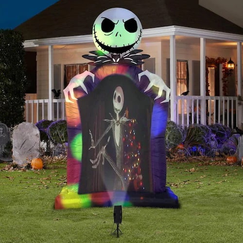 Gemmy The Nightmare Before Christmas 9.5ft x Jack Skellington Halloween Projector & Inflatable