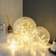 thumbnail image 1 of Juego de 3 bolas de cristal LED alimentadas por batería, decoración para balcones y jardines al aire libre, 1 of 5