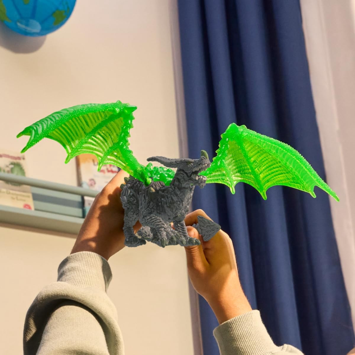 schleich Eldrador - Rock Dragon Figurine with Movable Wings - Fantasy Monster Toy for Kids Ages 7+