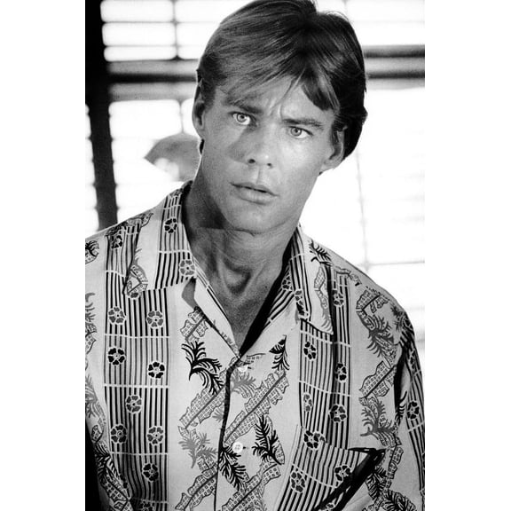 Jan-Michael Vincent in Big Wednesday portrait in Hawaiian shirt 24x36 Poster