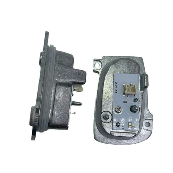 8V0998473 8V0998474 is suitable for Audi A3 daytime running light source driver module