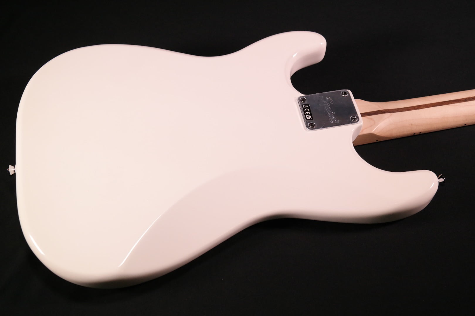 Squier Sonic ESquier Electric Guitar Arctic White, Maple Fingerboard