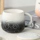 thumbnail image 3 of Taza de agua de 400ml, Taza de cerámica con panda en relieve de dibujos animados con tapa, cuchara para el hogar, taza de café con leche de alto valor para hombres y mujeres, 3 of 5