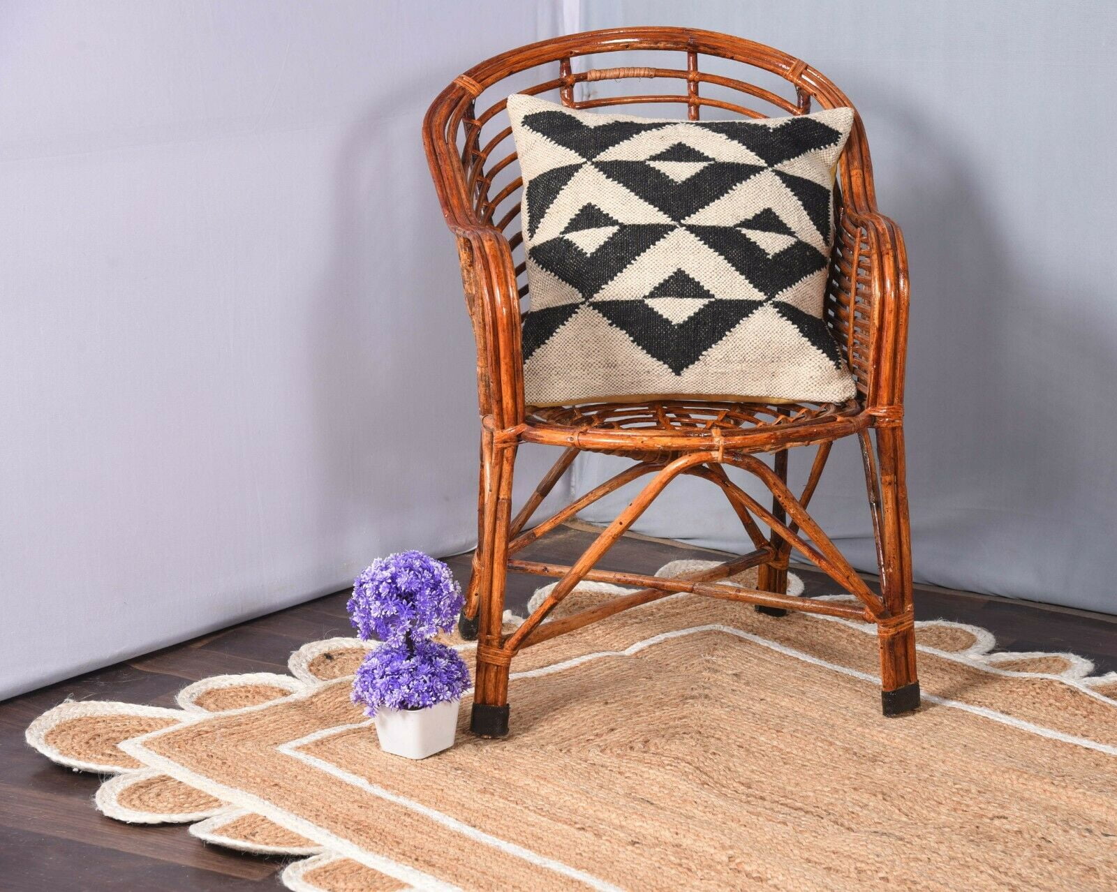 2 x 3 Feet ( 60 cm x 90 cm ) Natural Jute with White Scalloped Area Rugs , Home Decor Rugs