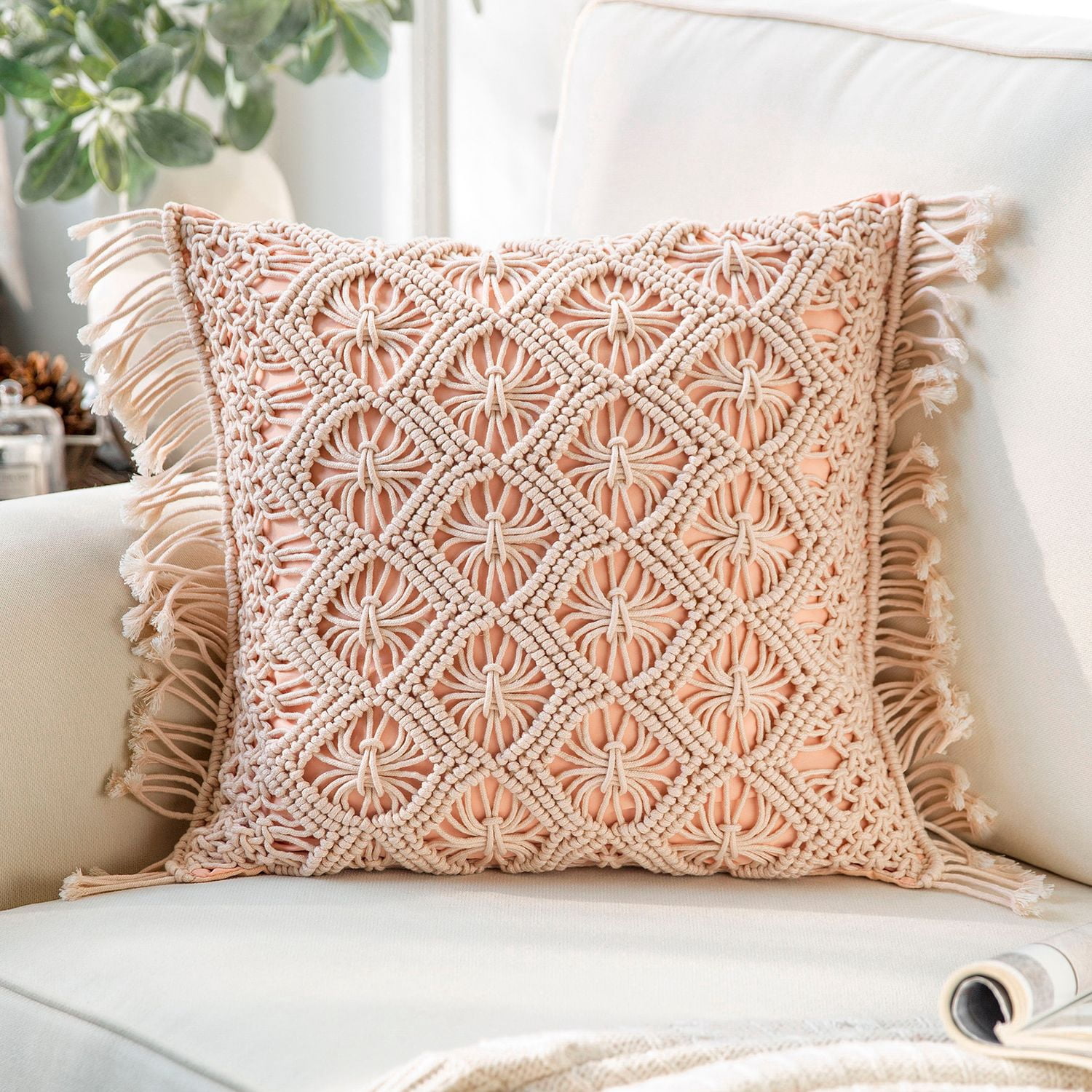 Phantoscope 100% Cotton Handmade Crochet Woven Checked Throw Pillows, 18 x 18 in Square Cushions with Tassels, Boho Style, Light Pink, 2 Pack