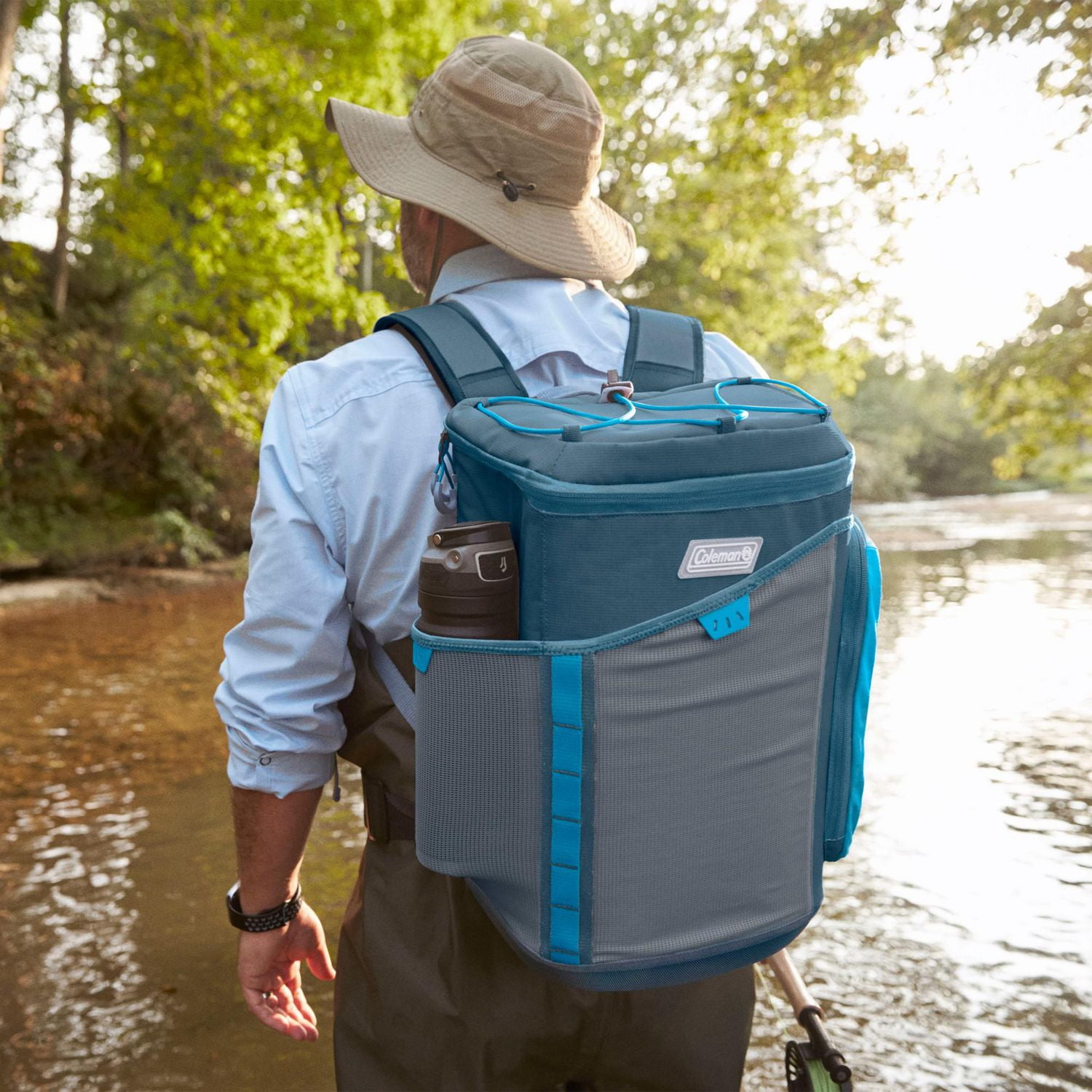 Coleman SPORTFLEX 30-Can Soft Cooler Backpack, Ocean Blue