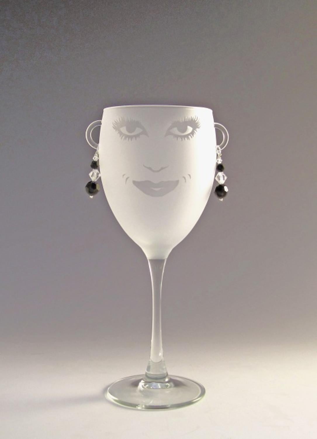 Set of 4 Lola Etched Wine Drinking Glasses with Aquamarine Earrings 10.5 ounces by Diva At Home