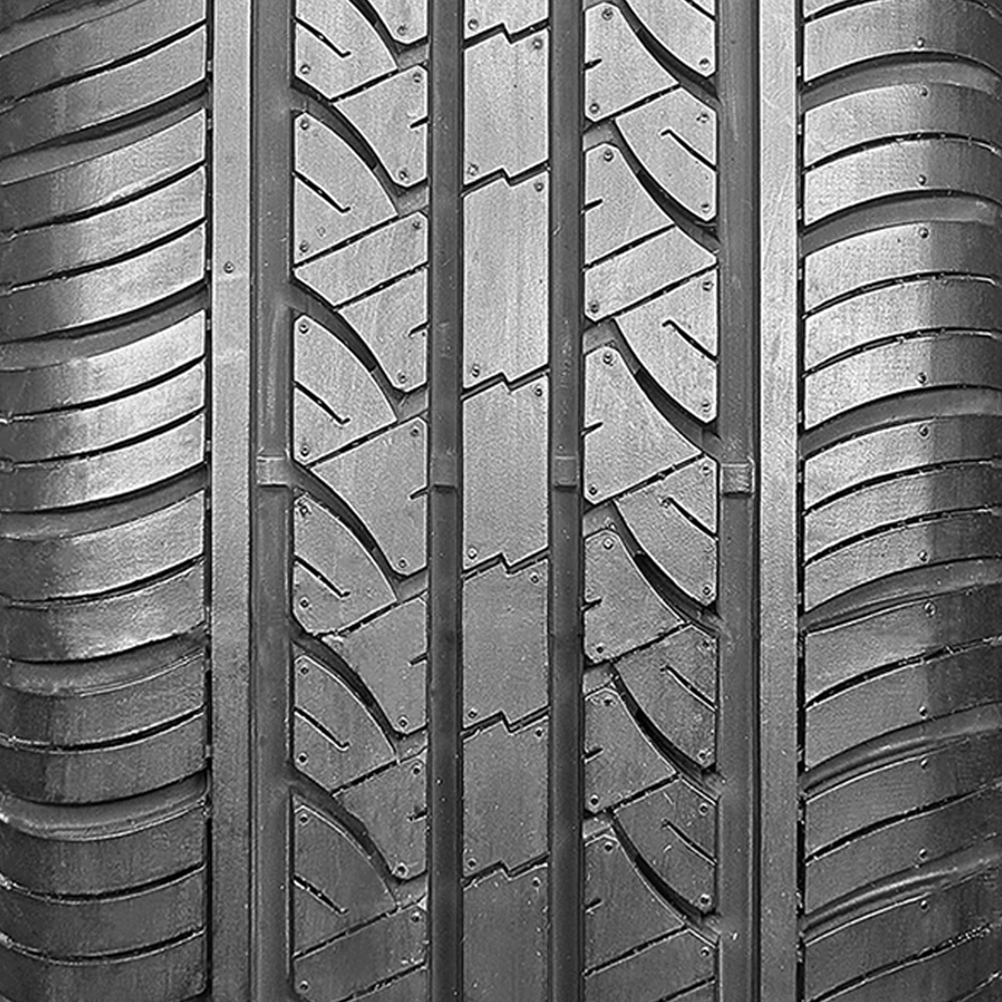 Travelstar UN99 All Season 185/60R15 84H Passenger Tire