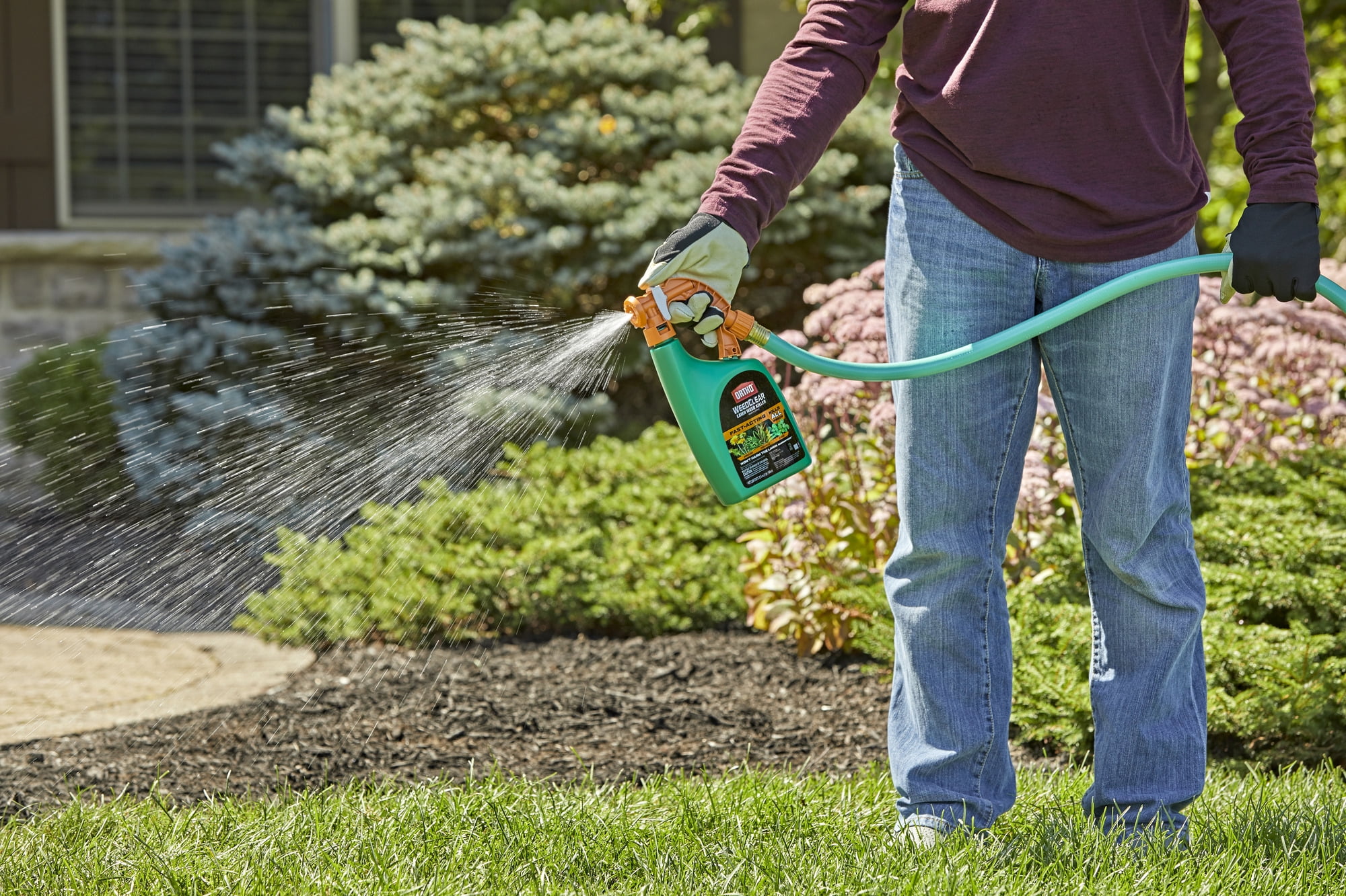 Ortho WeedClear Ready-to-Spray Crabgrass Weed Killer with Hose (North), 32 Oz.