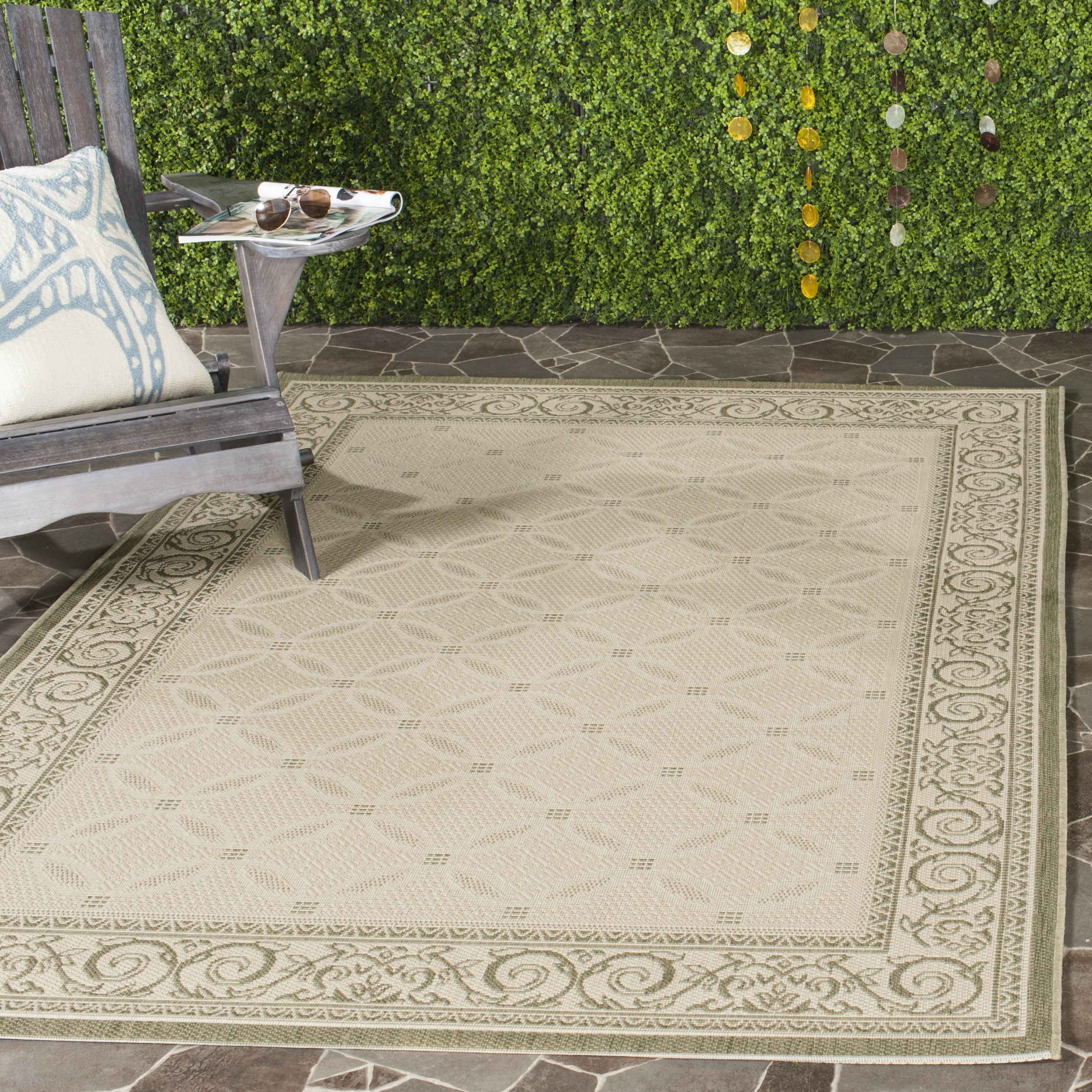 Safavieh Courtyard Gaus Oriental Indoor/Outdoor Area Rug, Natural/Olive, 4' x 5'7"