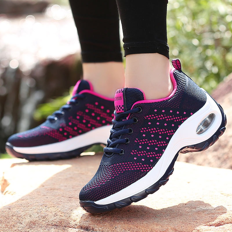 Autumn thicksoled sneakers women's breathable travel shoes flying