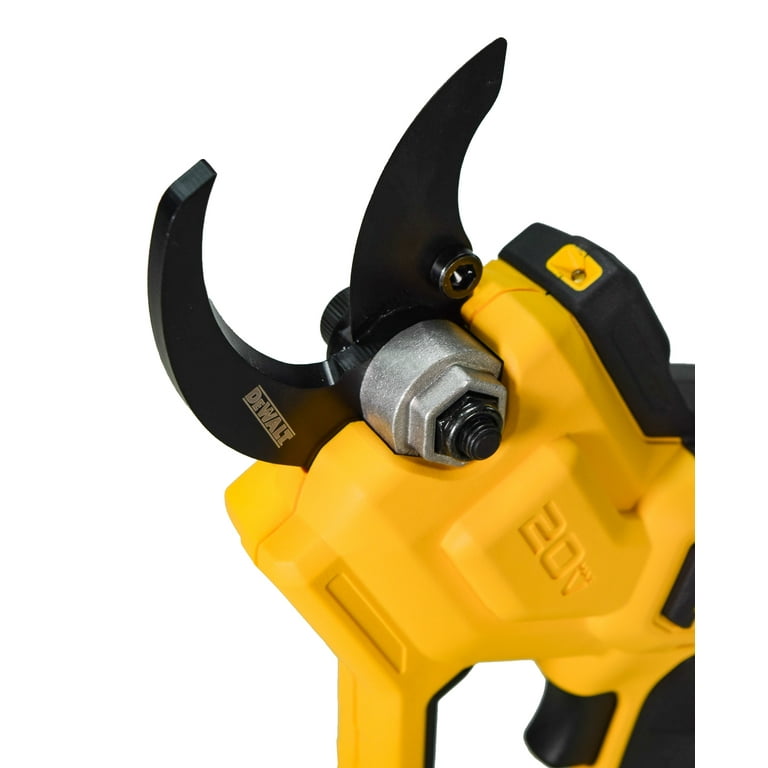 Dewalt DCPR320B 20V MAX 1 1 2