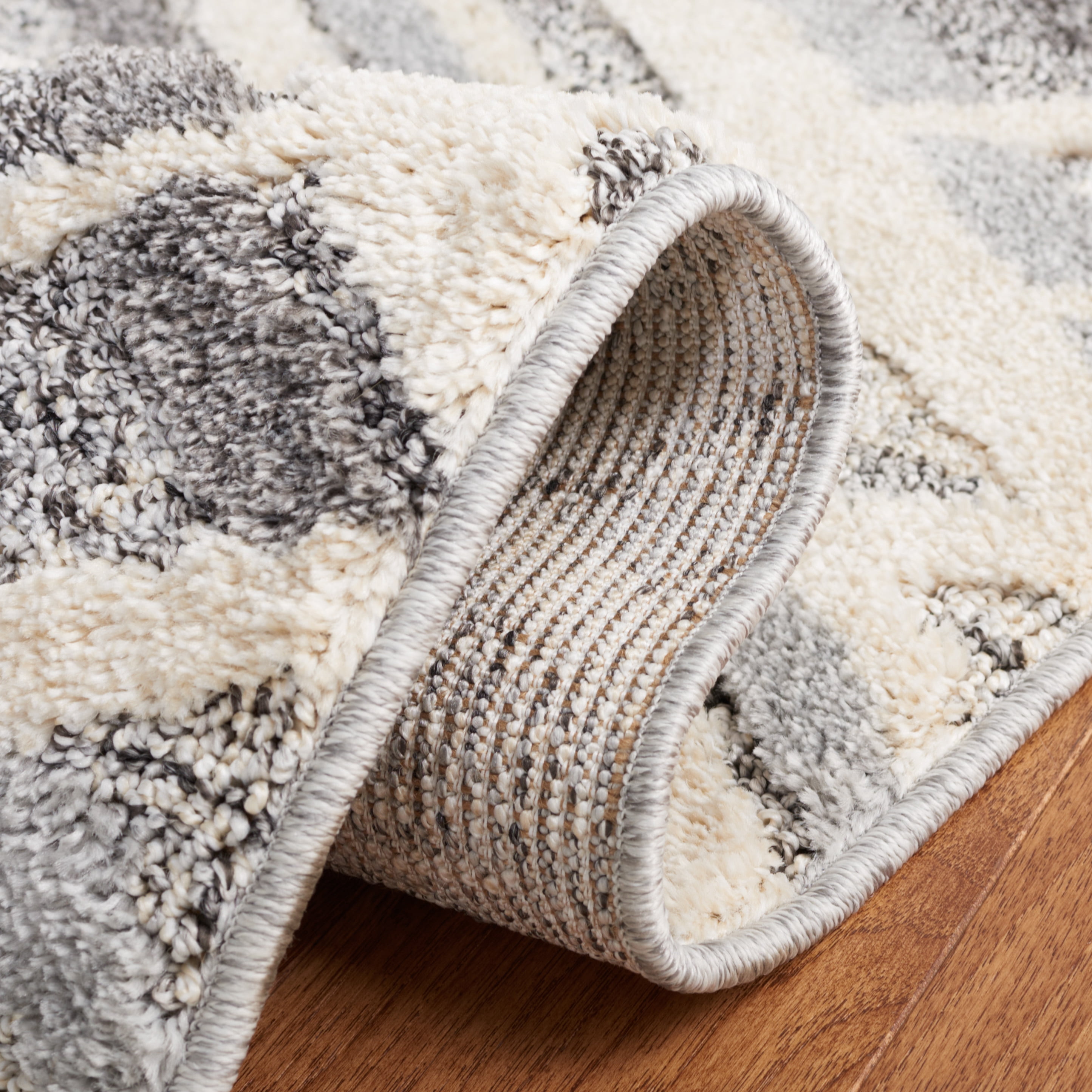 SAFAVIEH Martha Stewart Lucia Shag Area Rug, Ivory Grey/Dark Grey, 6'7" x 9'