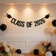 thumbnail image 4 of Pancarta de Graduación con Letras de "Clase De" y Decoraciones de Birrete, Decoraciones de Fiesta en Papel Negro y Dorado, 3 M (118 pulgadas) para Celebraciones de Graduación, 4 of 6