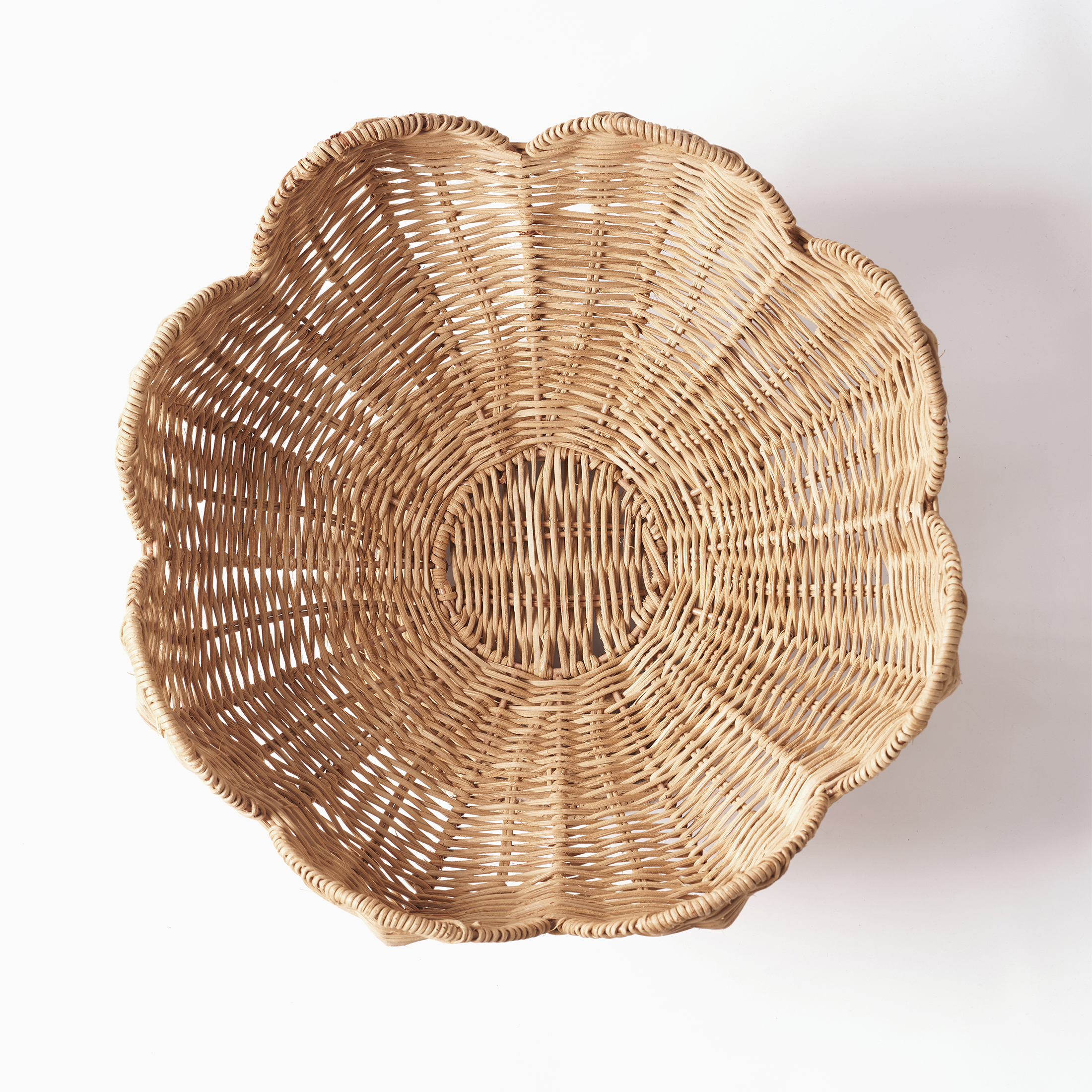 Home Decor Collection Woven Rattan Bowl with Scalloped Edges, 13.5 Inches