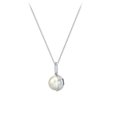 thumbnail image 1 of Classic Pearl Pendant, 1 of 5