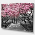 thumbnail image 3 of Designart Fleurs de cerisier Art mural sur toile, 3 of 4