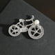 thumbnail image 3 of Elegante broche para bicicleta con detalles en perlas y cristales, 3 of 3