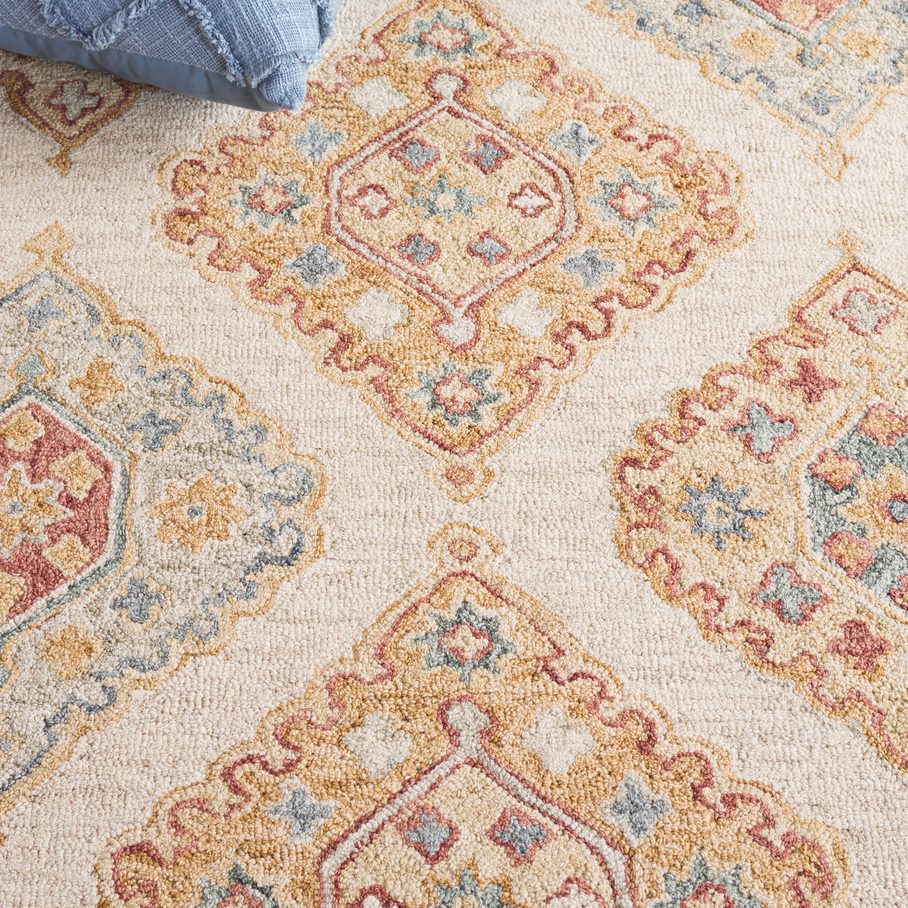 SAFAVIEH Metro Jean Medallion Area Rug, Beige/Rust, 8' x 10'