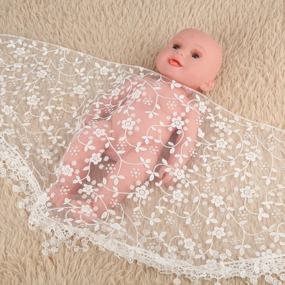 how to wrap a baby in a scarf
