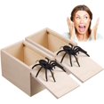 thumbnail image 1 of Caja sorpresa de araña de broma, 2 uds., regalos de broma prácticos para Halloween oso de fresa Electrónica, 1 of 5