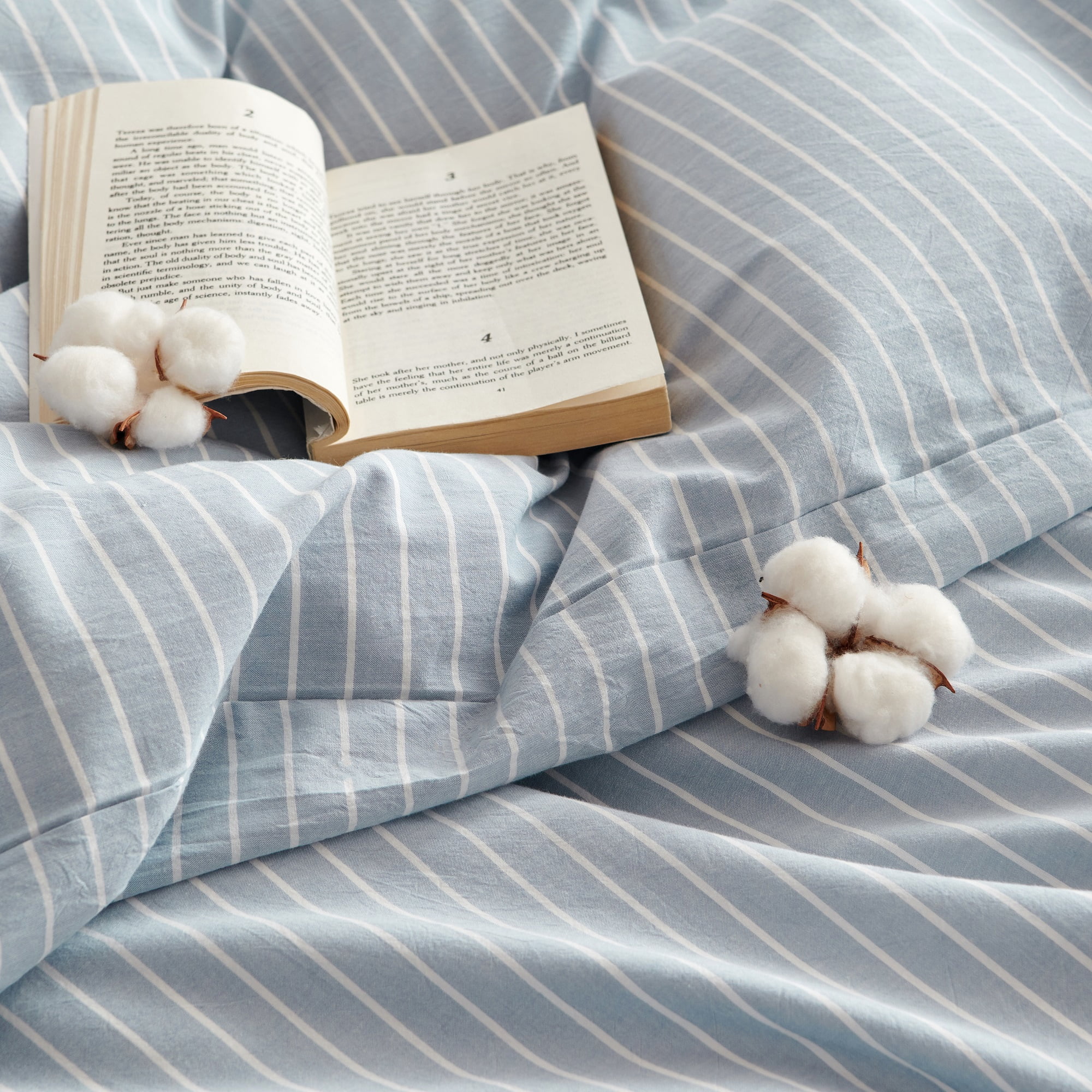 3 Pieces 100% Washed Cotton White Blue Striped Duvet Cover Set Breathable Durable Soft Queen Bedding Set for All Season with Zipper Closure Corner Ties