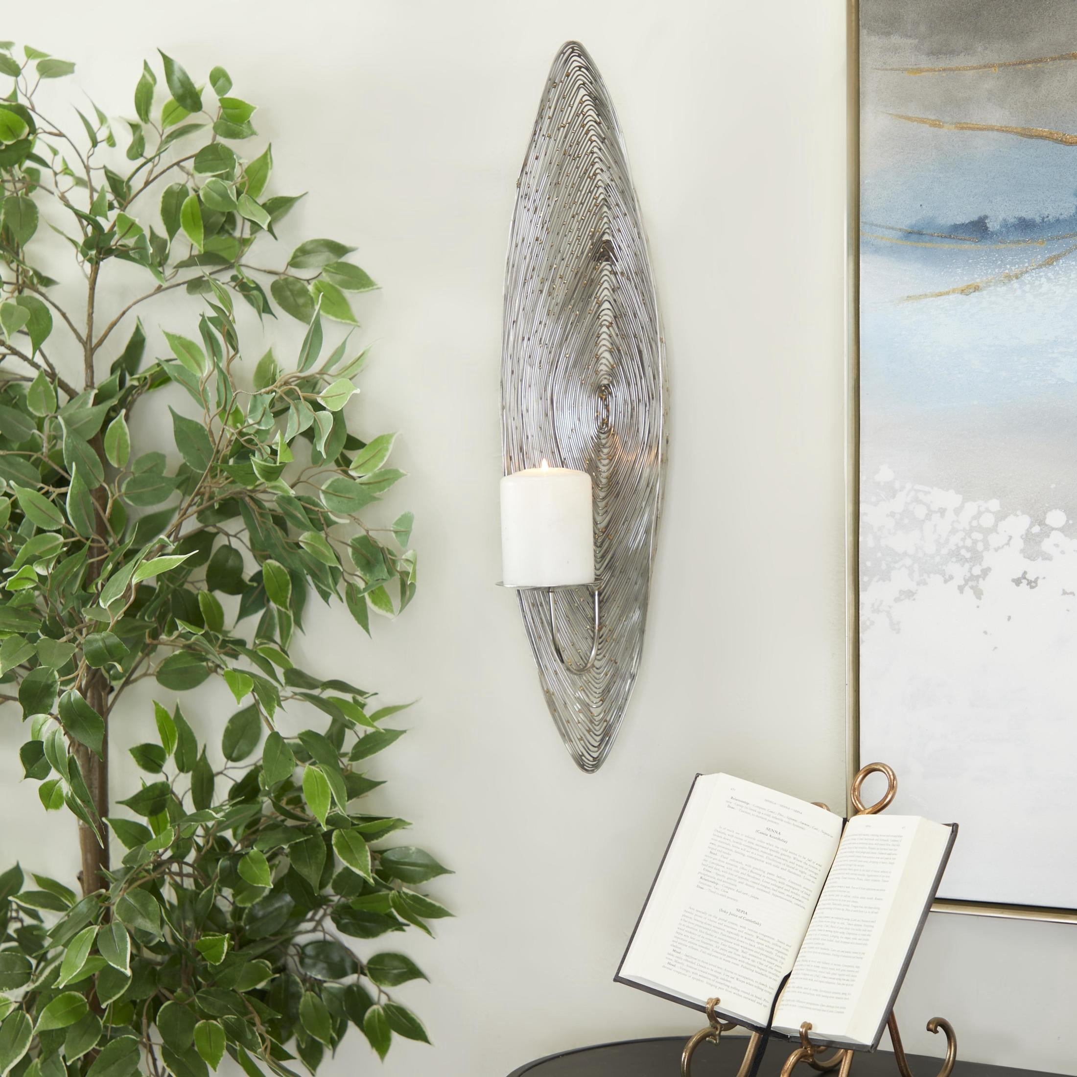 CosmoLiving by Cosmopolitan Silver Stainless Steel Metal Leaf Wall Sconce