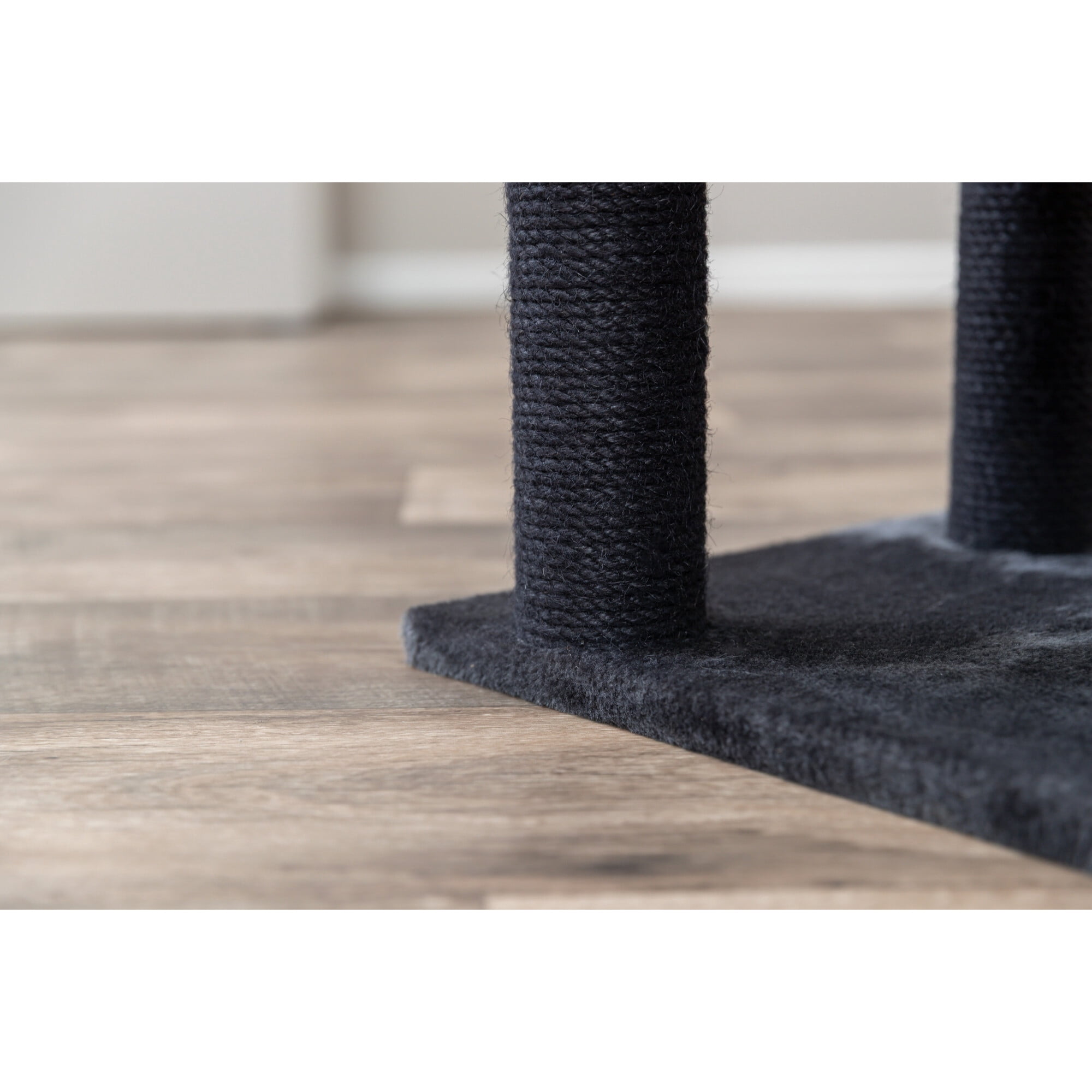 TRIXIE Isaba Plush 2-Level 24.4" Cat Tree with Sisal Scratching Posts, 2 Perch, Black/Gray