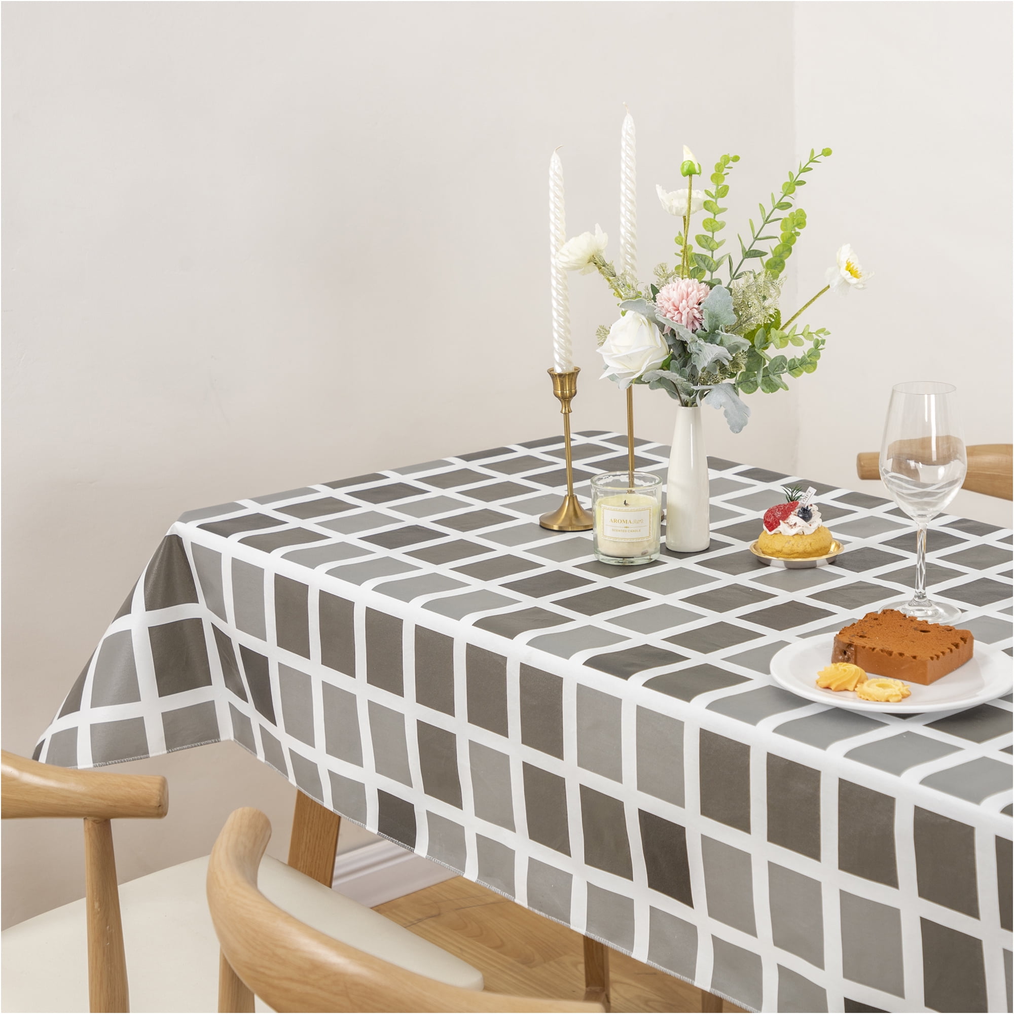 RAY STAR Vinyl Checkered Tablecloth 52x70 Flannel Backing 100% Waterproof & Heavy Plastic Table Cover for Dining, Party, Farmhouse Dec.