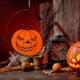 thumbnail image 2 of Decoración de Halloween Letrero de puerta de bienvenida de Halloween, decoración de Halloween, colgador de puerta de madera redondo, letrero colgante, colgante de pared de Hallow(Buy 2 save 10%), 2 of 7