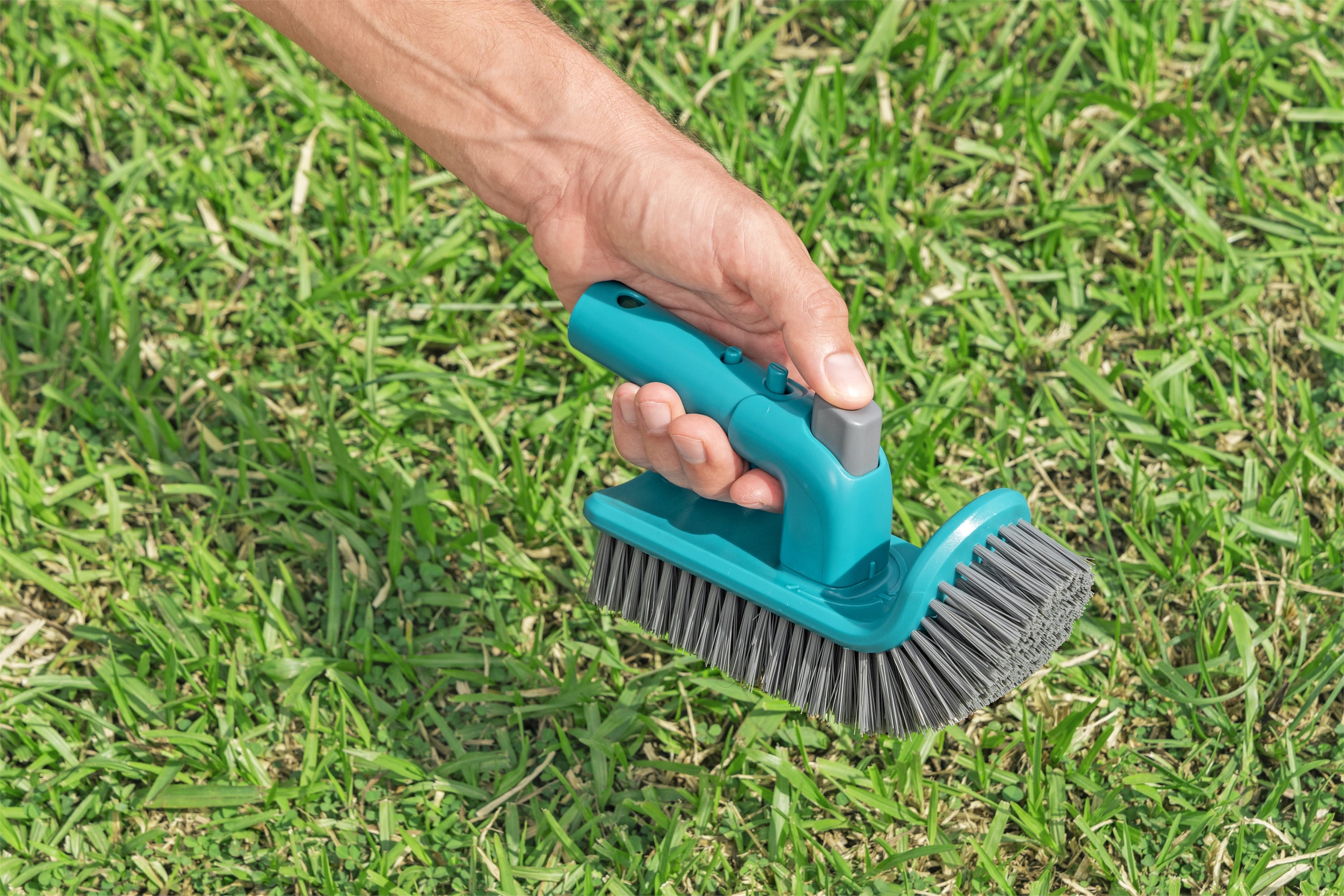 Mainstays Rotatable Step & Corner Pool Brush Head
