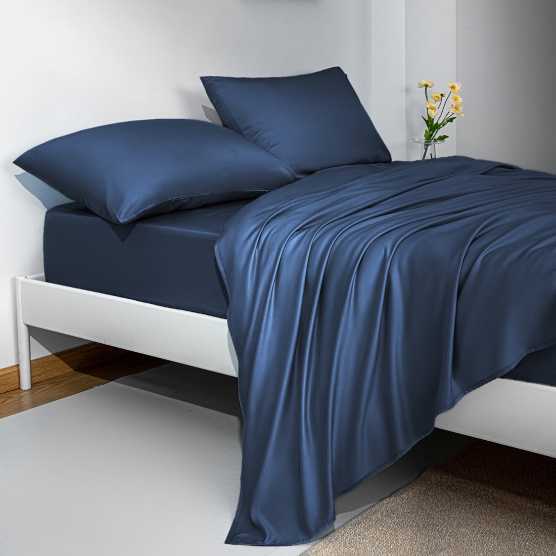 Sonoro Kate Microfiber Bed Sheet Set, 4 Piece Hotel Style Deep Pocket