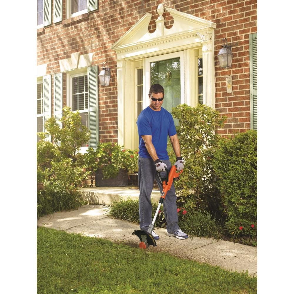BLACK+DECKER 20-Volt MAX* POWERCONNECT Cordless 2-in-1 String Trimmer and Edger with Battery and Charger, LST300