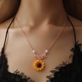 thumbnail image 2 of Colgante de girasol dorado para mujer, collar largo con rama y colgantes de hojas chapadas, 2 of 4