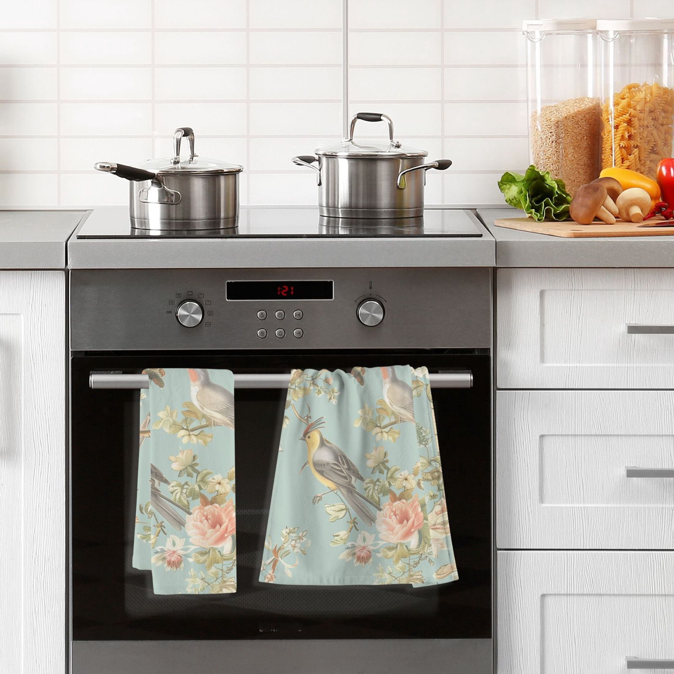 Birds Flowers Frame Hand Towel Set 2 Pcs Cotton Absorbent Soft Face Towels 400 GSM Bath Towels for Bathroom Kitchen Shower Hotel Decor 16"x28"