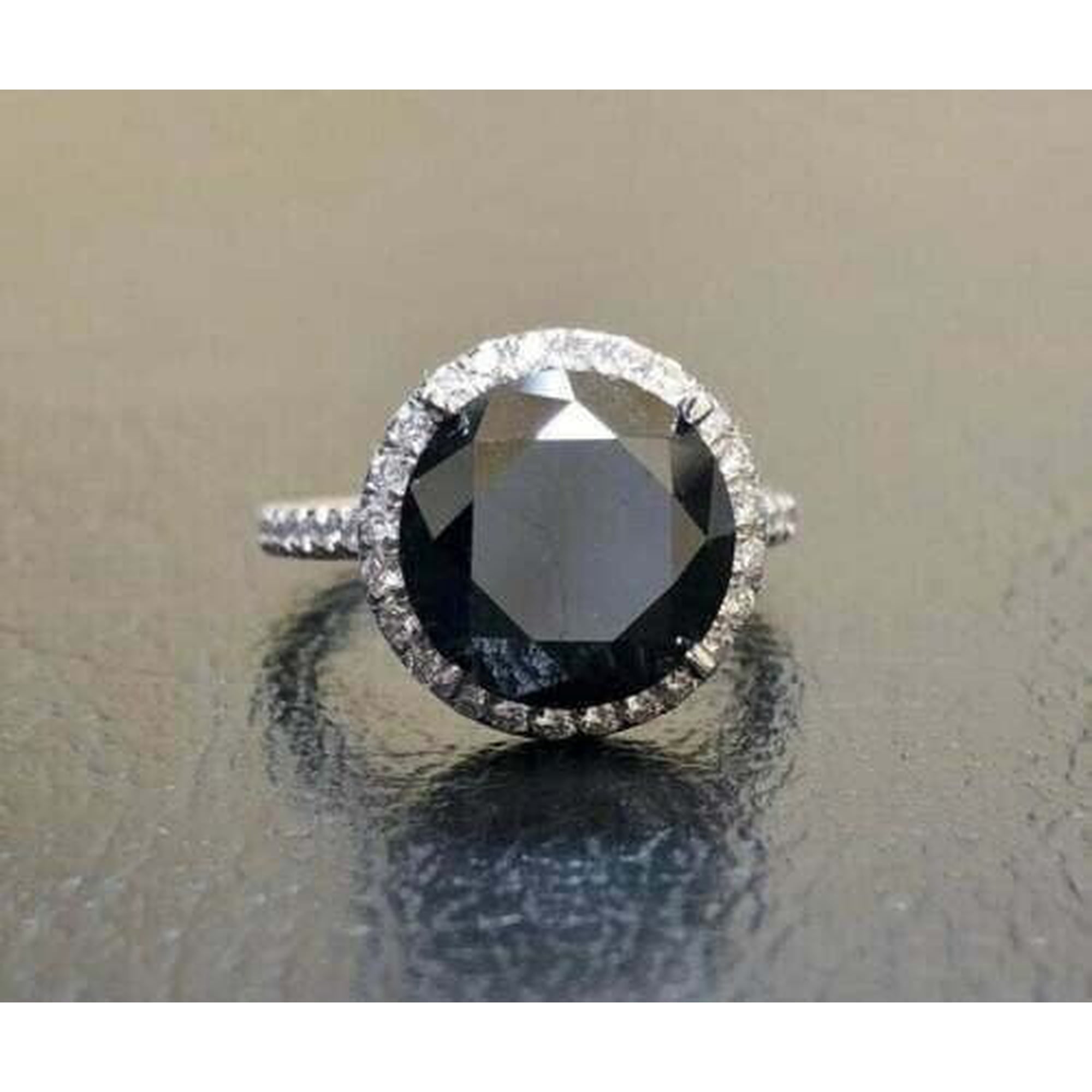 2.40Ct Round Cut Lab-Created Black Diamond Halo Engagement Ring In 925 Sterling Silver