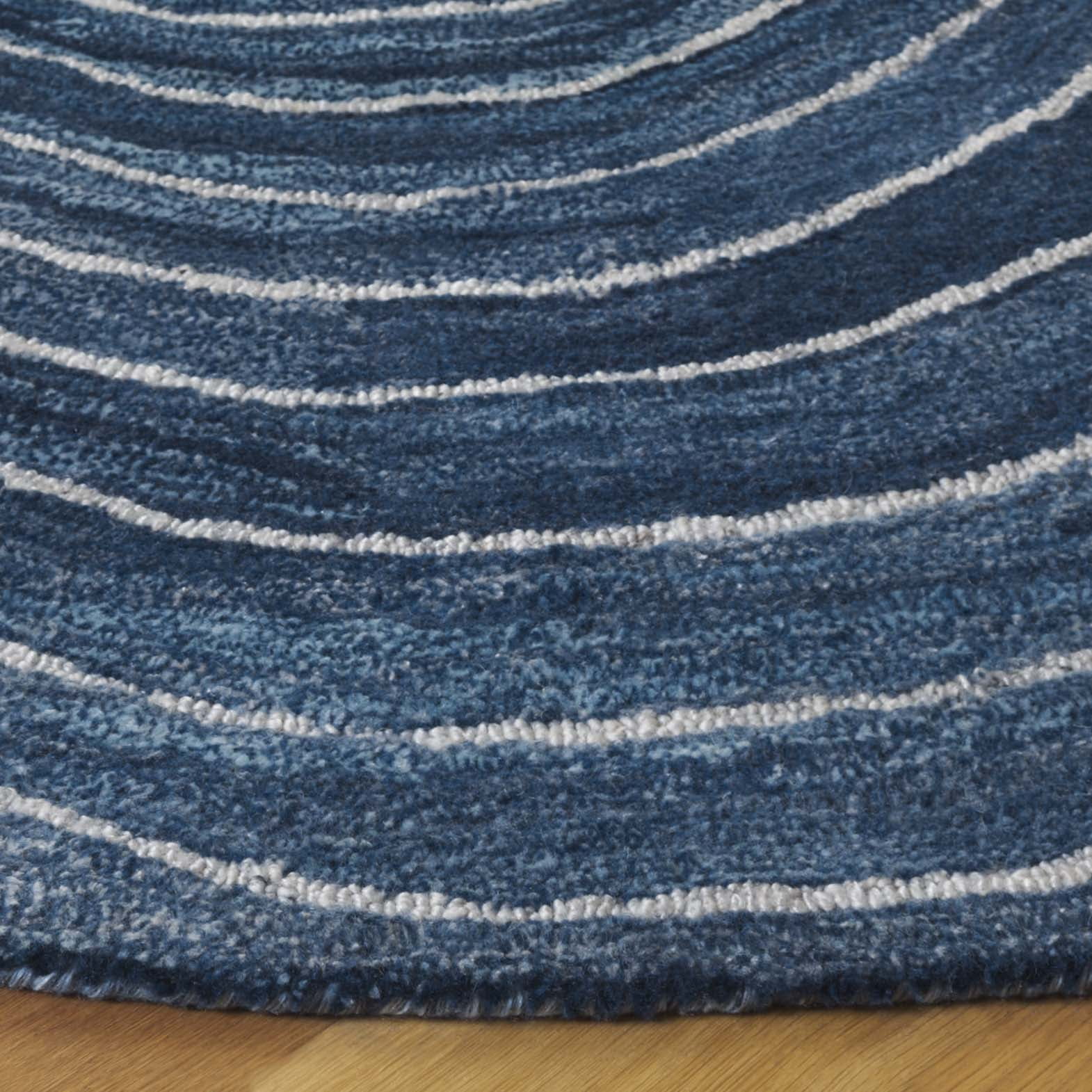 SAFAVIEH Abstract Clifton Abstract Area Rug, Blue/Ivory, 6' x 6' Round