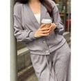 thumbnail image 3 of Conjunto Deportivo Dos Piezas para Mujer:Top Larga con Cuello en V y Botones,y Pantalones Deportivos.Conjunto Moderno para Estar Casa,Ideal para Otoño e Invierno.Caqui XXXL, 3 of 5