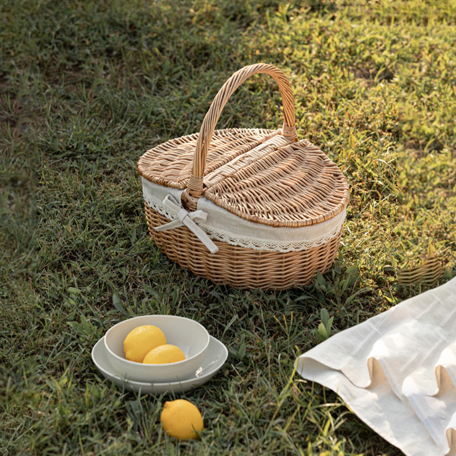 Adult Easter Basket, Picnic Basket, Handwoven Wicker Picnic Basket with Lid, Storage Hamper with Handle, Rattan Serving Basket for Outdoor, Beach, Camping