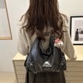 thumbnail image 4 of Mochila de mujer grande para ocio y commuting, nueva colección de invierno 2025, elegante mochila de espalda o bandolera tote., 4 of 10