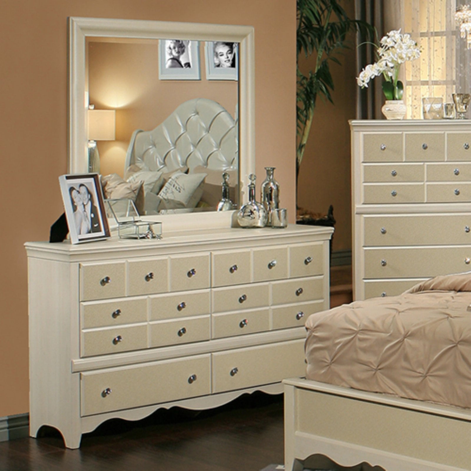 K&B Furniture Platinum Elm Wood Bedroom Dresser with Optional Mirror