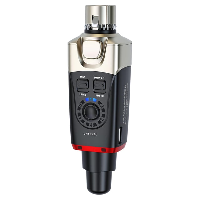 transmisor de sistema de micrófono inalámbrico xvive u35 5.8ghz Transmisor XLR inalámbrico en vista frontal 3/4, carcasa negra y plateada con control giratorio de canal numerado, botones MIC, POWER y MUTE con indicador LED azul, conector XLR superior y puerto USB-C lateral; sistema de diversidad verdadera de 5,8 GHz y accesorios incluidos en la caja. A menudo usado para monitoreo in-ear en presentaciones en vivo.