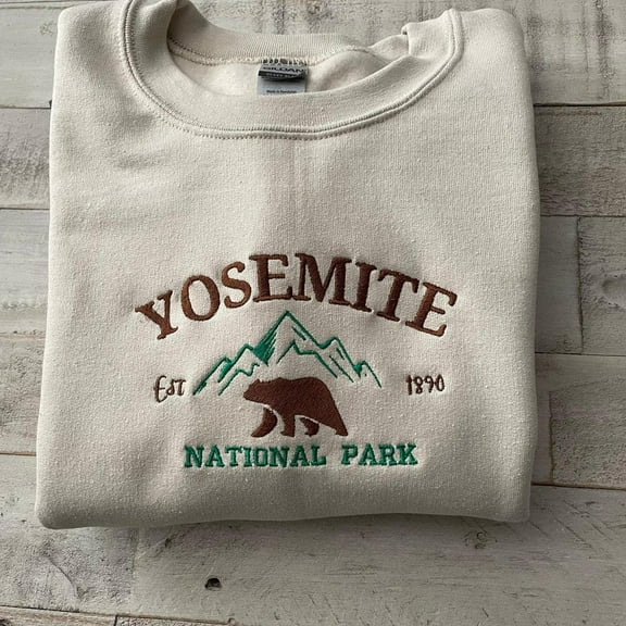 Yosemite National Park Embroidered Embroidered Crewneck National Park, Unisex Sweatshirt-LINHKHA