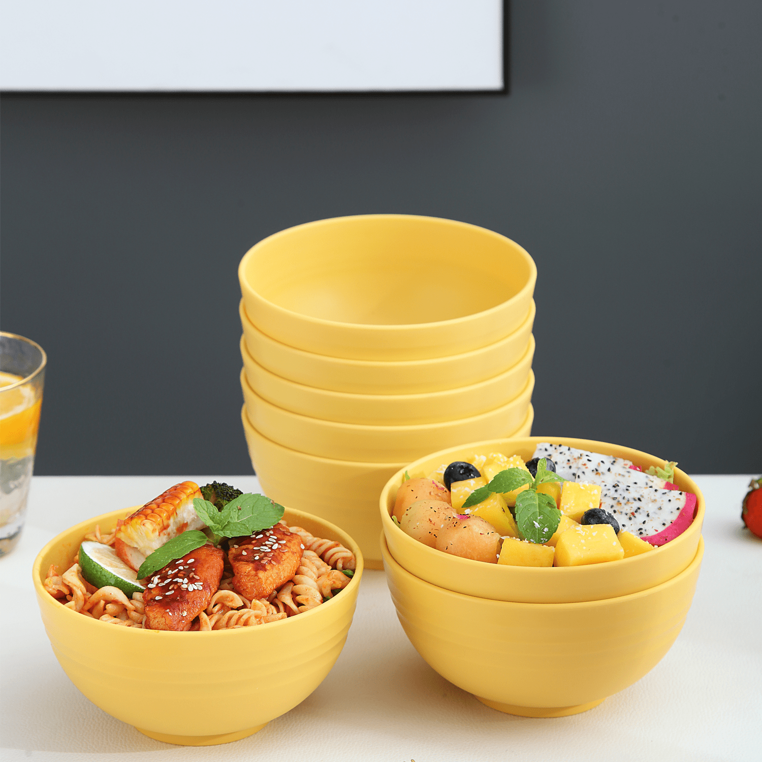 ReaNea Plastic Bowls Set of 8, 2 Sizes 17/34 oz Unbreakable and Reusable  Light Weight Bowl for Cereal, Soup, Pasta, Ramen, BPA Free (Orange) 