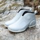 thumbnail image 4 of Botas de lluvia para pesca al aire libre para hombre 2023, botas de lluvia impermeables antideslizantes de moda, botas de lluvia para trabajo en la cocina interior, botas para lavado de autos., 4 of 5
