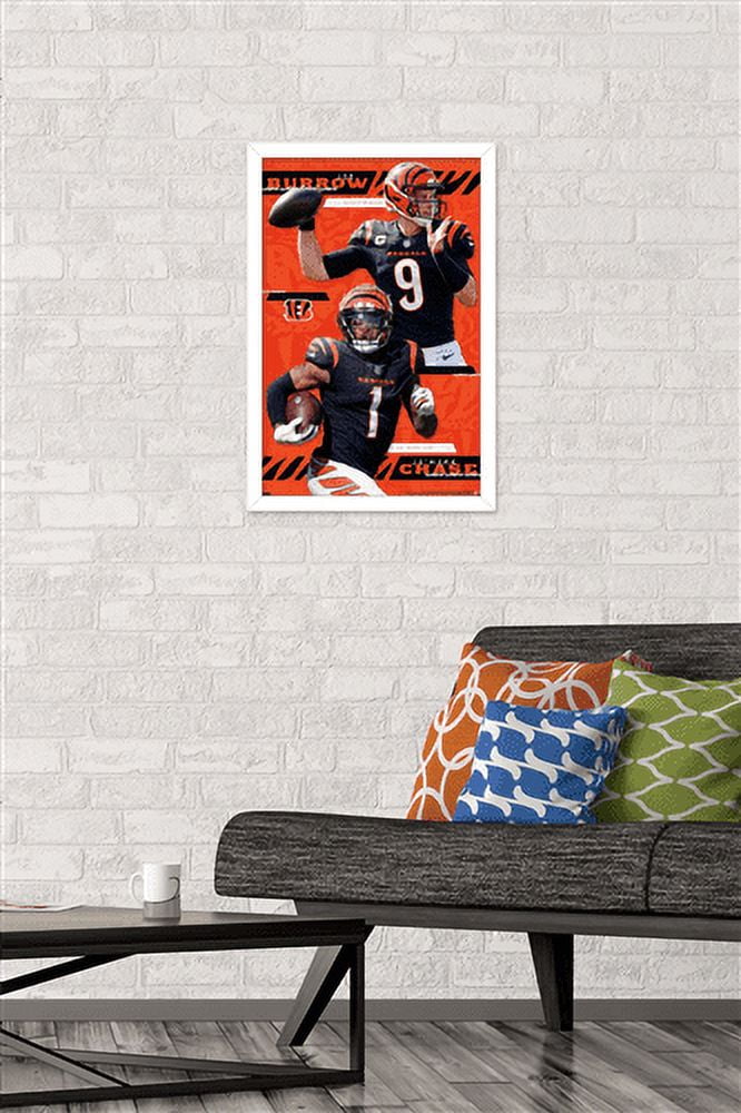 NFL Cincinnati Bengals - Dynamic Duo 21 Wall Poster, 14.725" x 22.375", Framed