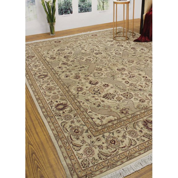 Wali Agra Ivory/Lt. Green Rug, 7'11" x 10'5"
