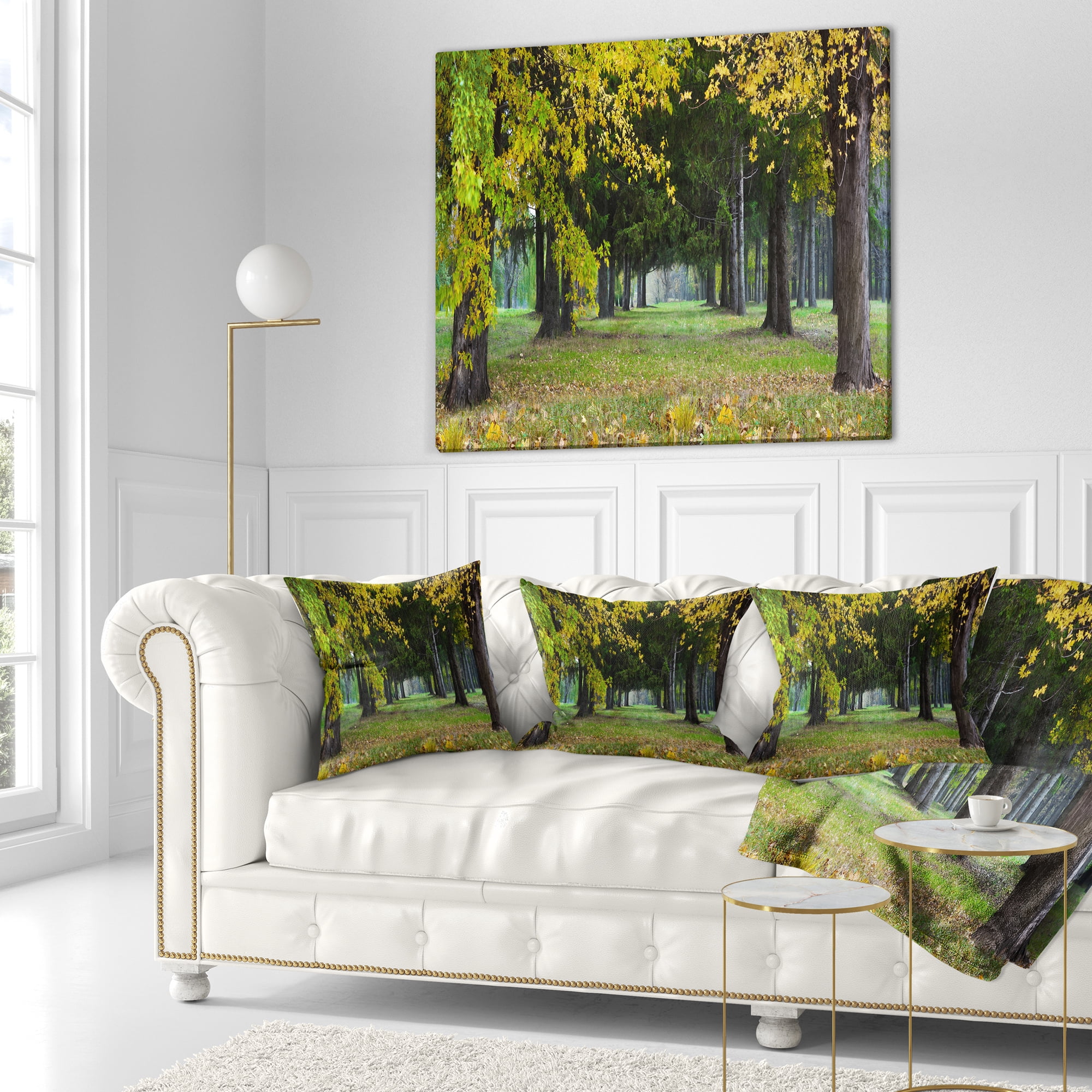 Designart Green Park in Autumn - Landscape Photography Throw Pillow - 18x18